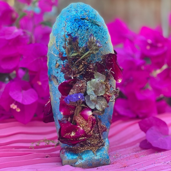 Virgencita Gratitude candles - Picture 4 of 8